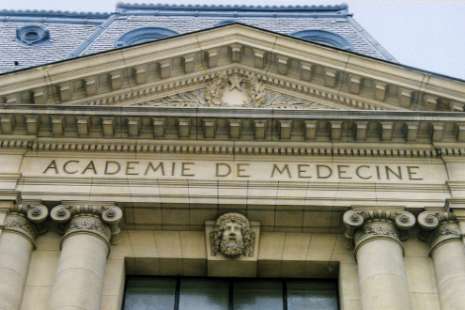 Addiction - L'Académie nationale de médecine alerte sur les méfaits de l'alcoolisation foetale