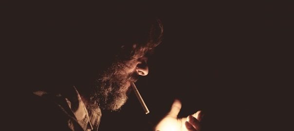 En quoi la société favorise les addictions ?