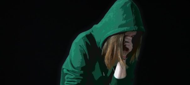 Alcool : des députés s'attaquent à la publicité ciblant les jeunes (Le Quotidien du Médecin)