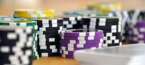 Jeux de hasard et d'argent et cognition sociale : revue systématique