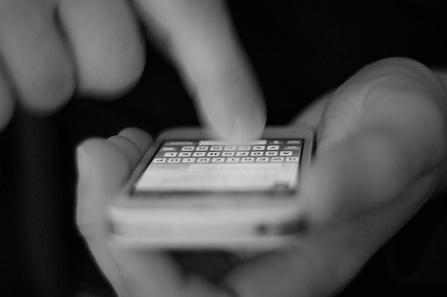 Addiction Alcool - Garder contact par SMS après un sevrage d’alcool : résultats d’un essai randomisé en Allemagne parus dans Addictions