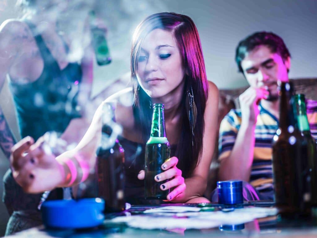 Jeunes substances psychoactives usages comportements