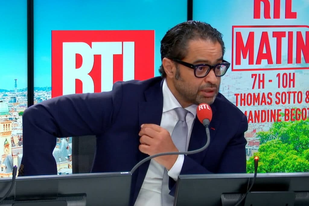 Addiction aux écrans chez les jeunes il y a urgence assure le psychiatre Amine Benyamina