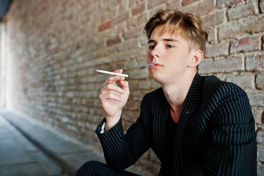 Evolution de la consommation de produits du tabac et de la dépendance nicotinique chez les adolescents américains entre 2014 et 2023 au niveau le plus bas