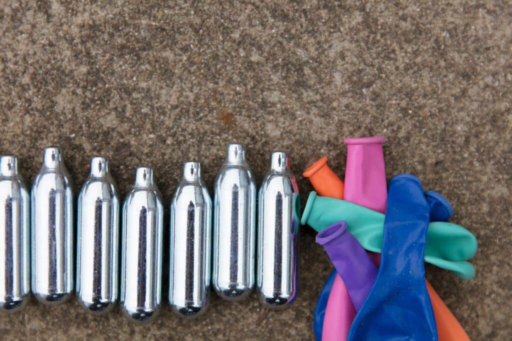 Protoxyde d'azote les risques sont multiples pour la santé alerte l'association Addictions France