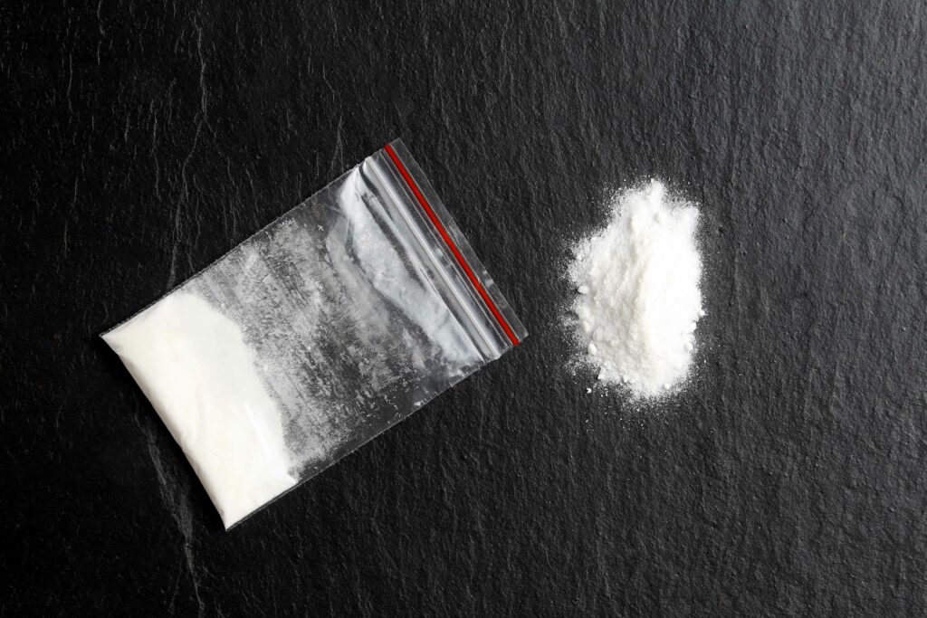 Consommation en hausse répression mal ciblée l'Inserm alerte sur l'usage de la cocaïne devenu un problème majeur de santé publique