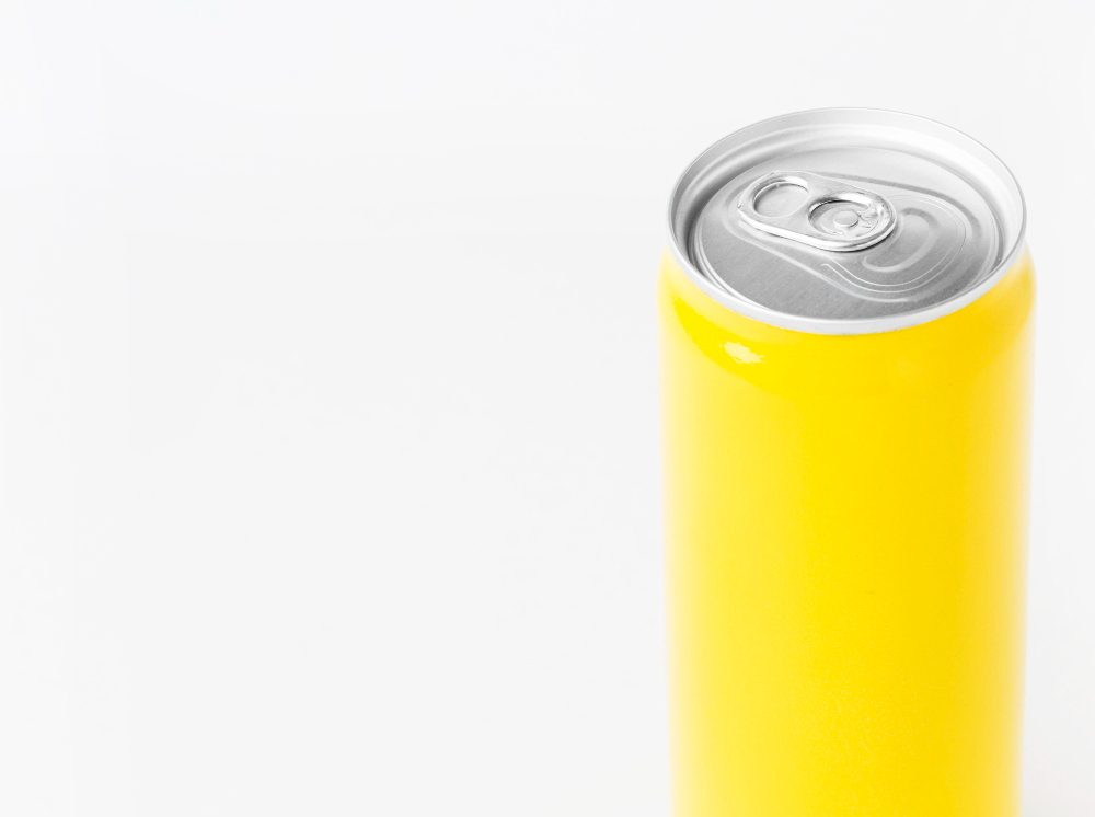 Boissons alcoolisées prêtes à boire et boissons énergisantes des députés recommandent d'interdire la vente aux moins de 16 ans