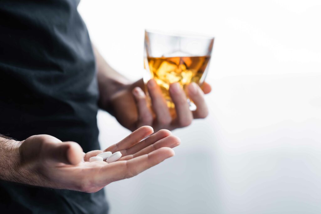 Médicaments et alcool une association aux conséquences parfois grave